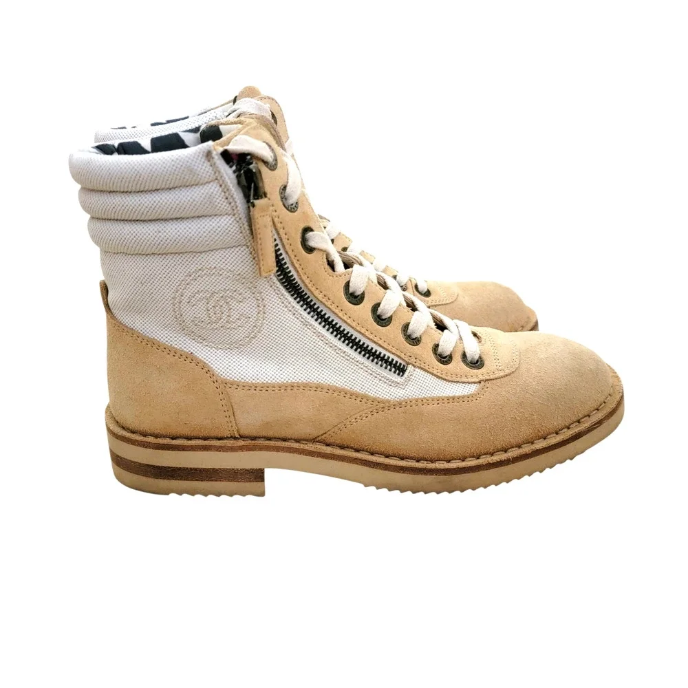 Chanel Combat Ankle Suede CC Logo Lace Up Beige Hiking Boots Canvas IT 38 US 7.5